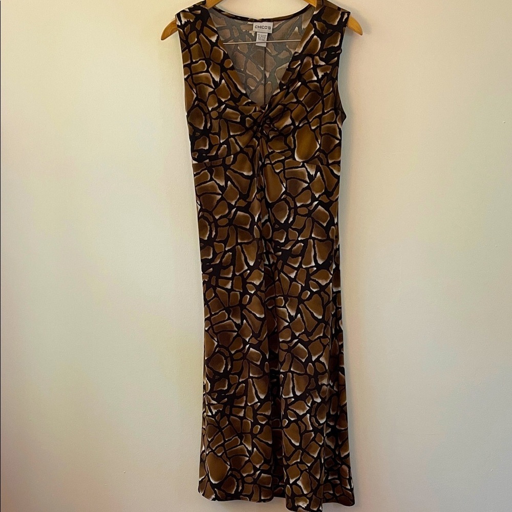 Chico’s Animal Print Sleeveless Midi Dress Size 1 (M/L) Giraffe Print